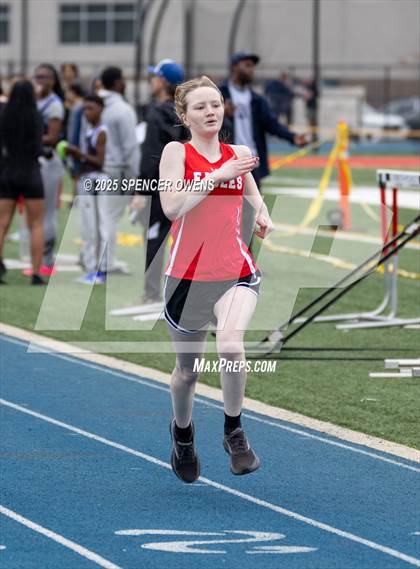 Thumbnail 3 in Cardinal Spring Invitational photogallery.