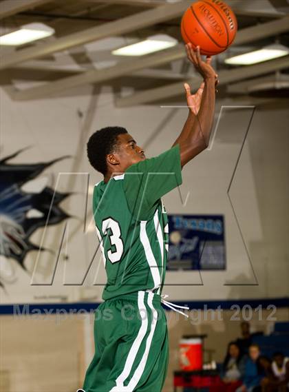 Thumbnail 3 in Channelview vs Strake Jesuit (McDonald's Texas Invitational) photogallery.