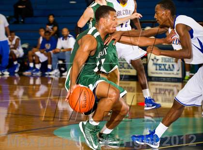 Thumbnail 2 in Channelview vs Strake Jesuit (McDonald's Texas Invitational) photogallery.