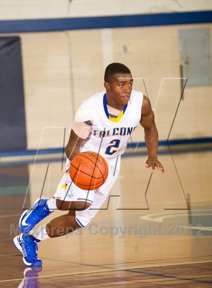 Thumbnail 2 in Channelview vs Strake Jesuit (McDonald's Texas Invitational) photogallery.