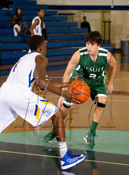 Thumbnail 1 in Channelview vs Strake Jesuit (McDonald's Texas Invitational) photogallery.