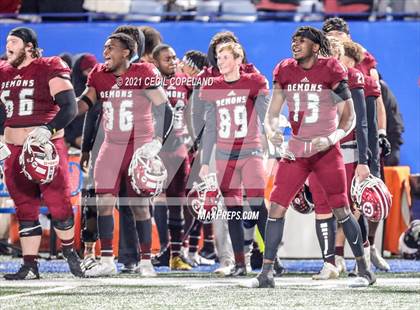Thumbnail 3 in Cartersville vs. Warner Robins (GHSA 5A Final) photogallery.