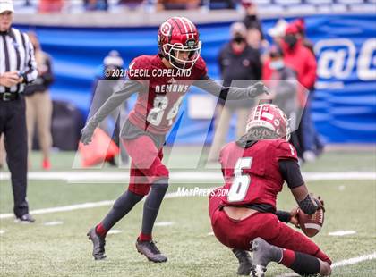 Thumbnail 2 in Cartersville vs. Warner Robins (GHSA 5A Final) photogallery.