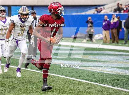 Thumbnail 2 in Cartersville vs. Warner Robins (GHSA 5A Final) photogallery.