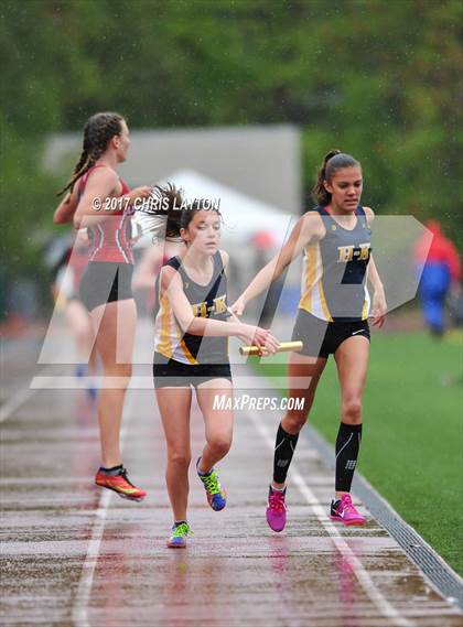 Thumbnail 3 in 50th Annual Loucks Games (Women's 4x800 Nick Panero Relay) photogallery.