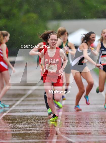 Thumbnail 3 in 50th Annual Loucks Games (Women's 4x800 Nick Panero Relay) photogallery.