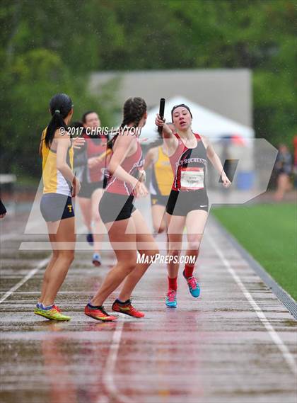 Thumbnail 3 in 50th Annual Loucks Games (Women's 4x800 Nick Panero Relay) photogallery.