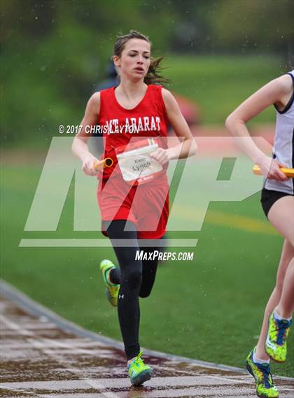 Thumbnail 2 in 50th Annual Loucks Games (Women's 4x800 Nick Panero Relay) photogallery.