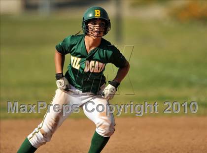 Thumbnail 3 in Villa Park @ Brea Olinda photogallery.