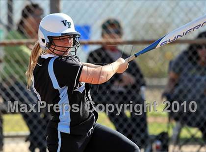 Thumbnail 1 in Villa Park @ Brea Olinda photogallery.