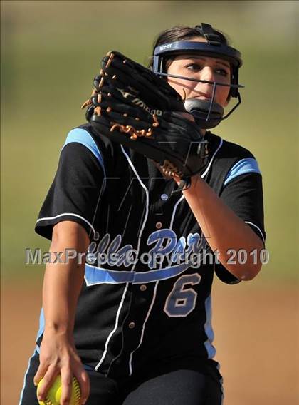 Thumbnail 2 in Villa Park @ Brea Olinda photogallery.