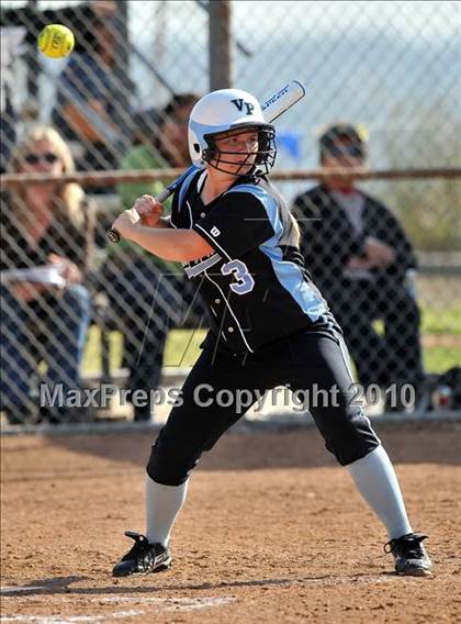 Thumbnail 3 in Villa Park @ Brea Olinda photogallery.