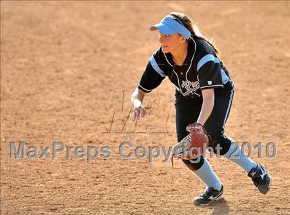Thumbnail 3 in Villa Park @ Brea Olinda photogallery.