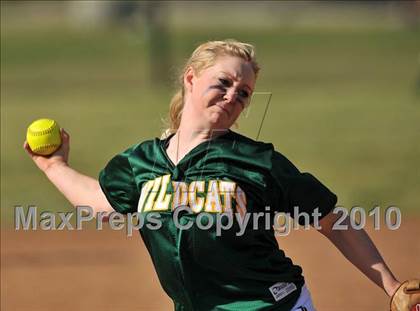 Thumbnail 3 in Villa Park @ Brea Olinda photogallery.