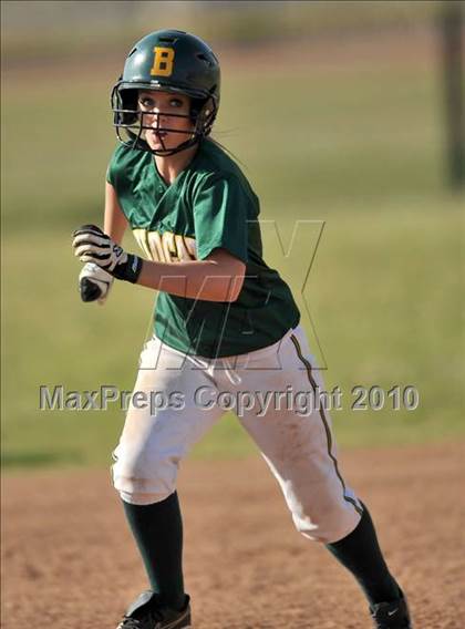 Thumbnail 2 in Villa Park @ Brea Olinda photogallery.