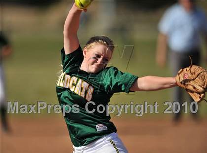 Thumbnail 3 in Villa Park @ Brea Olinda photogallery.