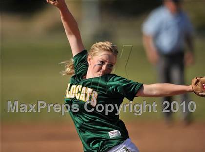 Thumbnail 2 in Villa Park @ Brea Olinda photogallery.