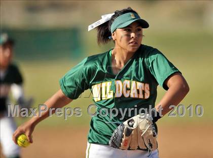 Thumbnail 1 in Villa Park @ Brea Olinda photogallery.