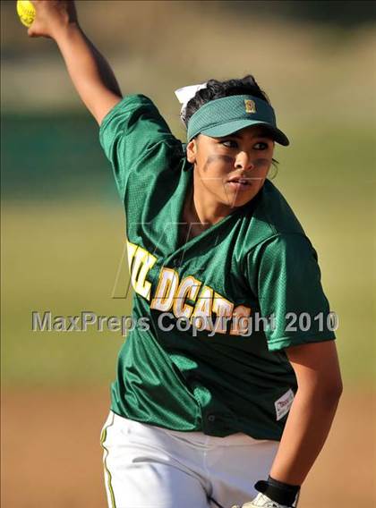 Thumbnail 2 in Villa Park @ Brea Olinda photogallery.