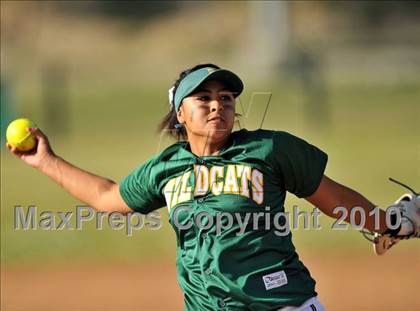 Thumbnail 1 in Villa Park @ Brea Olinda photogallery.