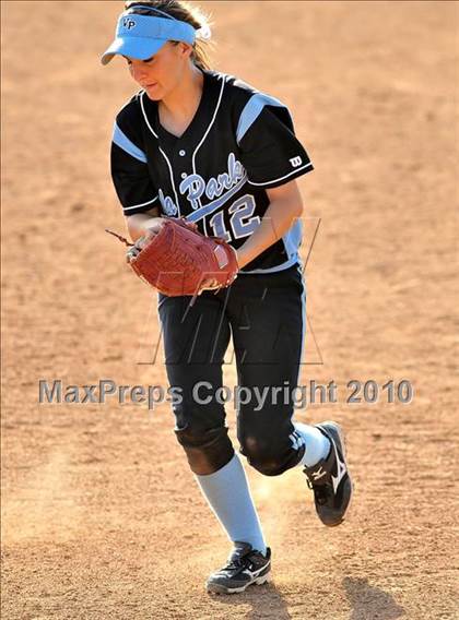 Thumbnail 2 in Villa Park @ Brea Olinda photogallery.