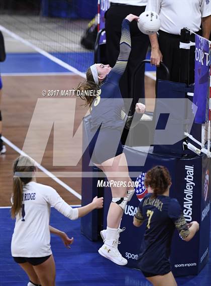 Thumbnail 2 in Niwot vs. Palmer Ridge (CHSAA 4A Pool 4 Playoff) photogallery.