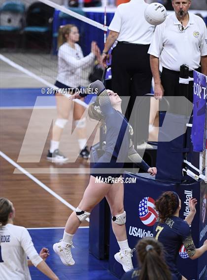 Thumbnail 1 in Niwot vs. Palmer Ridge (CHSAA 4A Pool 4 Playoff) photogallery.