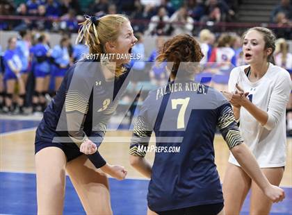 Thumbnail 3 in Niwot vs. Palmer Ridge (CHSAA 4A Pool 4 Playoff) photogallery.