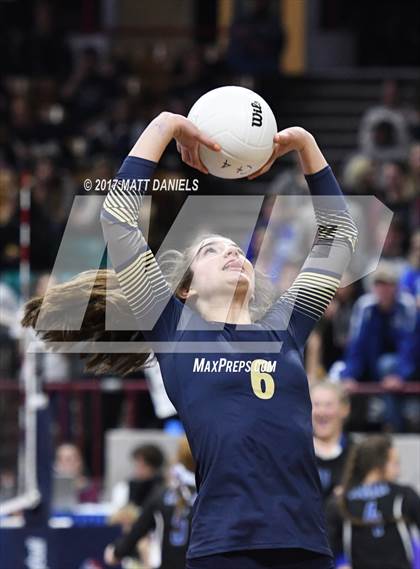 Thumbnail 3 in Niwot vs. Palmer Ridge (CHSAA 4A Pool 4 Playoff) photogallery.