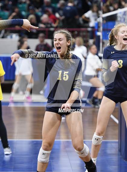 Thumbnail 2 in Niwot vs. Palmer Ridge (CHSAA 4A Pool 4 Playoff) photogallery.