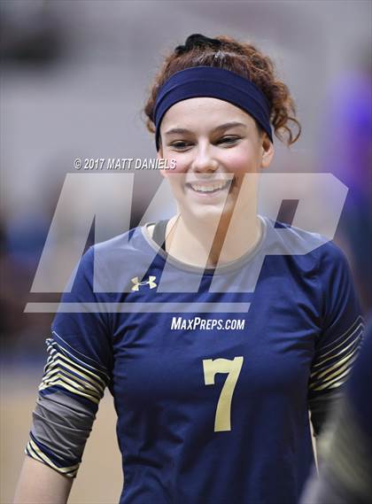 Thumbnail 3 in Niwot vs. Palmer Ridge (CHSAA 4A Pool 4 Playoff) photogallery.