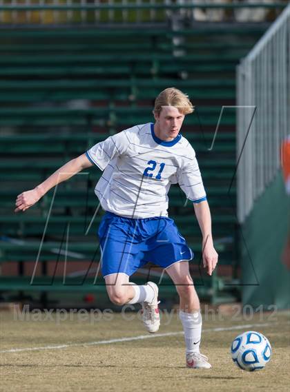 Thumbnail 2 in Lake Norman Charter vs. Southwest Onslow (NCHSAA 1A Final) photogallery.