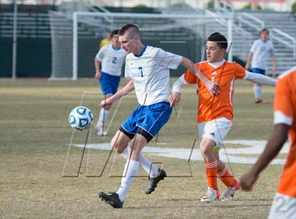 Thumbnail 3 in Lake Norman Charter vs. Southwest Onslow (NCHSAA 1A Final) photogallery.