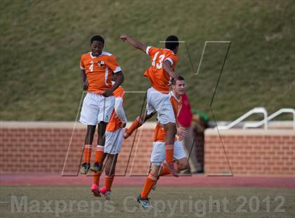Thumbnail 3 in Lake Norman Charter vs. Southwest Onslow (NCHSAA 1A Final) photogallery.
