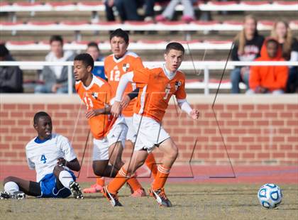Thumbnail 2 in Lake Norman Charter vs. Southwest Onslow (NCHSAA 1A Final) photogallery.