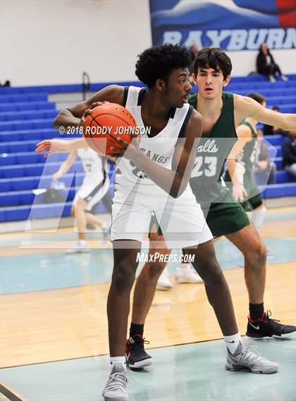 Thumbnail 2 in Clear Falls vs. Kingwood (McDonald's Texas Invitational) photogallery.