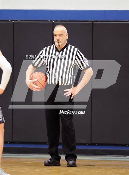 Thumbnail 3 in Clear Falls vs. Kingwood (McDonald's Texas Invitational) photogallery.