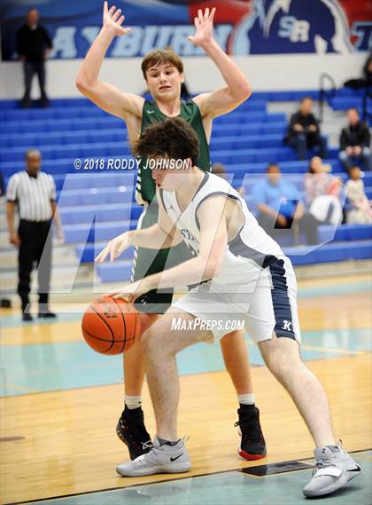 Thumbnail 1 in Clear Falls vs. Kingwood (McDonald's Texas Invitational) photogallery.