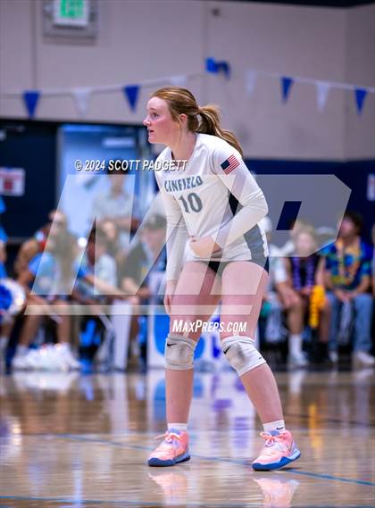 Thumbnail 2 in Rancho Christian @ Linfield Christian photogallery.