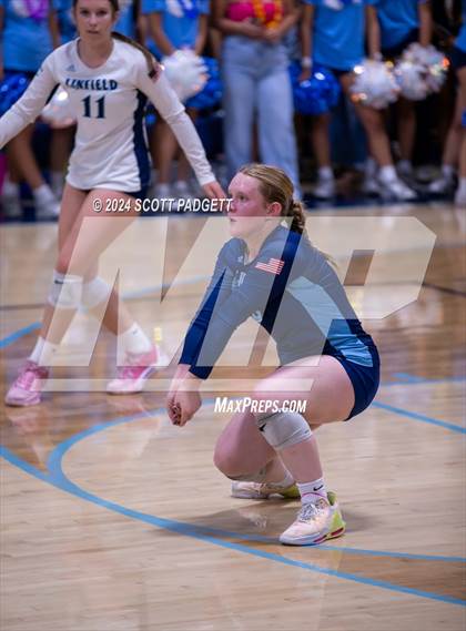 Thumbnail 3 in Rancho Christian @ Linfield Christian photogallery.