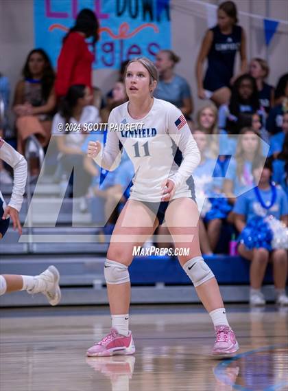 Thumbnail 3 in Rancho Christian @ Linfield Christian photogallery.
