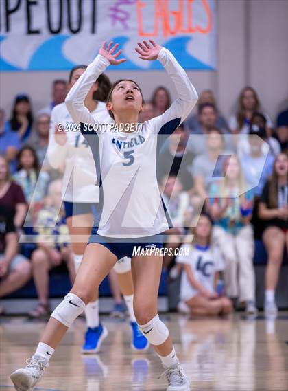 Thumbnail 2 in Rancho Christian @ Linfield Christian photogallery.
