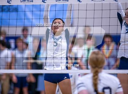 Thumbnail 3 in Rancho Christian @ Linfield Christian photogallery.