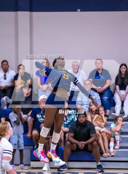 Thumbnail 2 in Rancho Christian @ Linfield Christian photogallery.