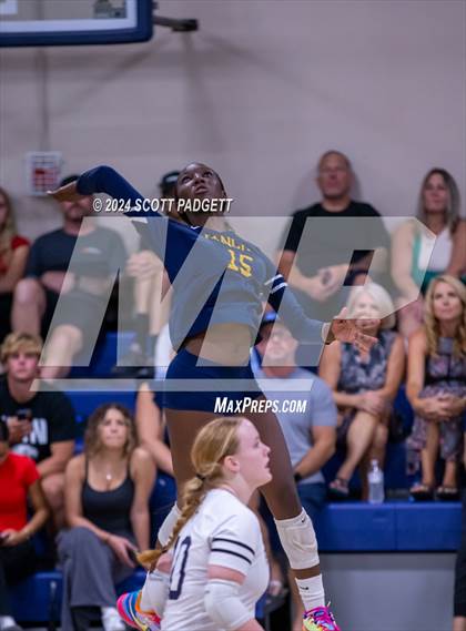 Thumbnail 3 in Rancho Christian @ Linfield Christian photogallery.