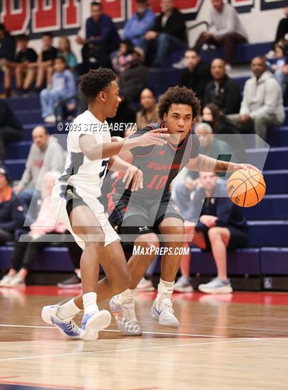 Thumbnail 1 in Grandview @ Chaparral photogallery.