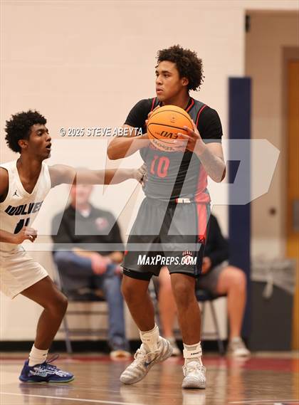 Thumbnail 1 in Grandview @ Chaparral photogallery.