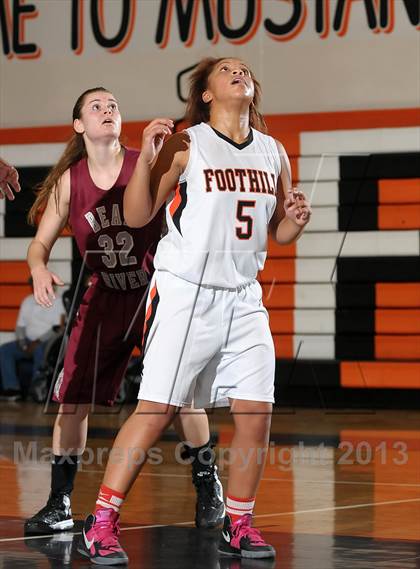 Thumbnail 1 in Bear River @ Foothill photogallery.