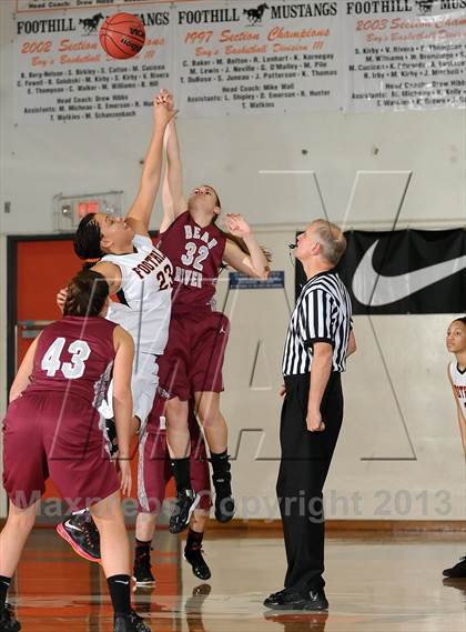 Thumbnail 1 in Bear River @ Foothill photogallery.