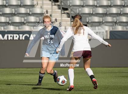 Thumbnail 2 in Windsor vs. Valor Christian (CHSAA 4A State Final) photogallery.